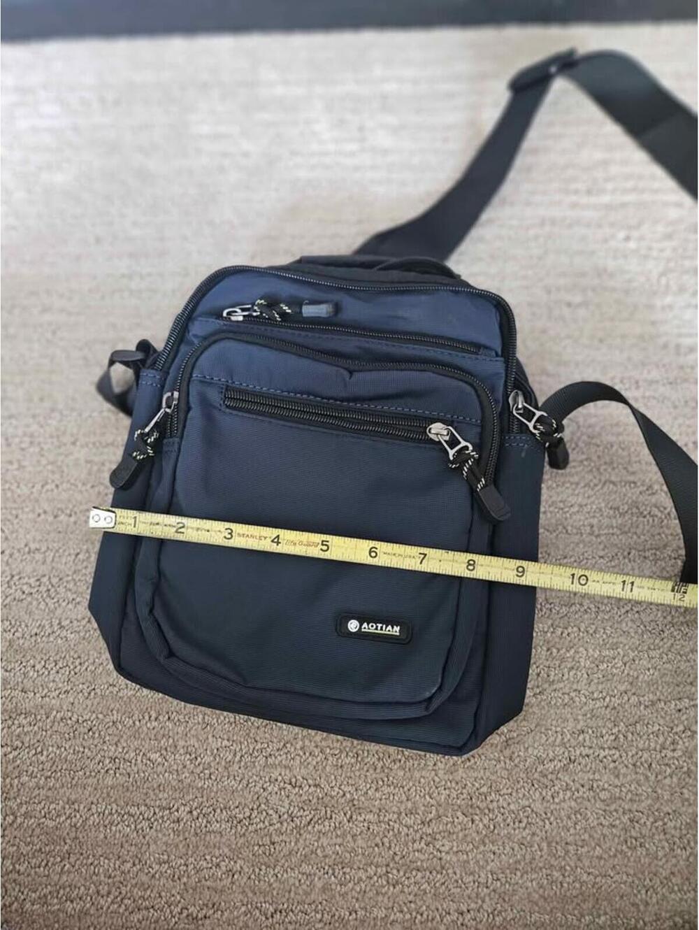 Mid-sized Crossbody Bag